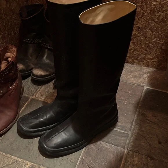 The Row Black Women's Boots - Picture 3 of 4